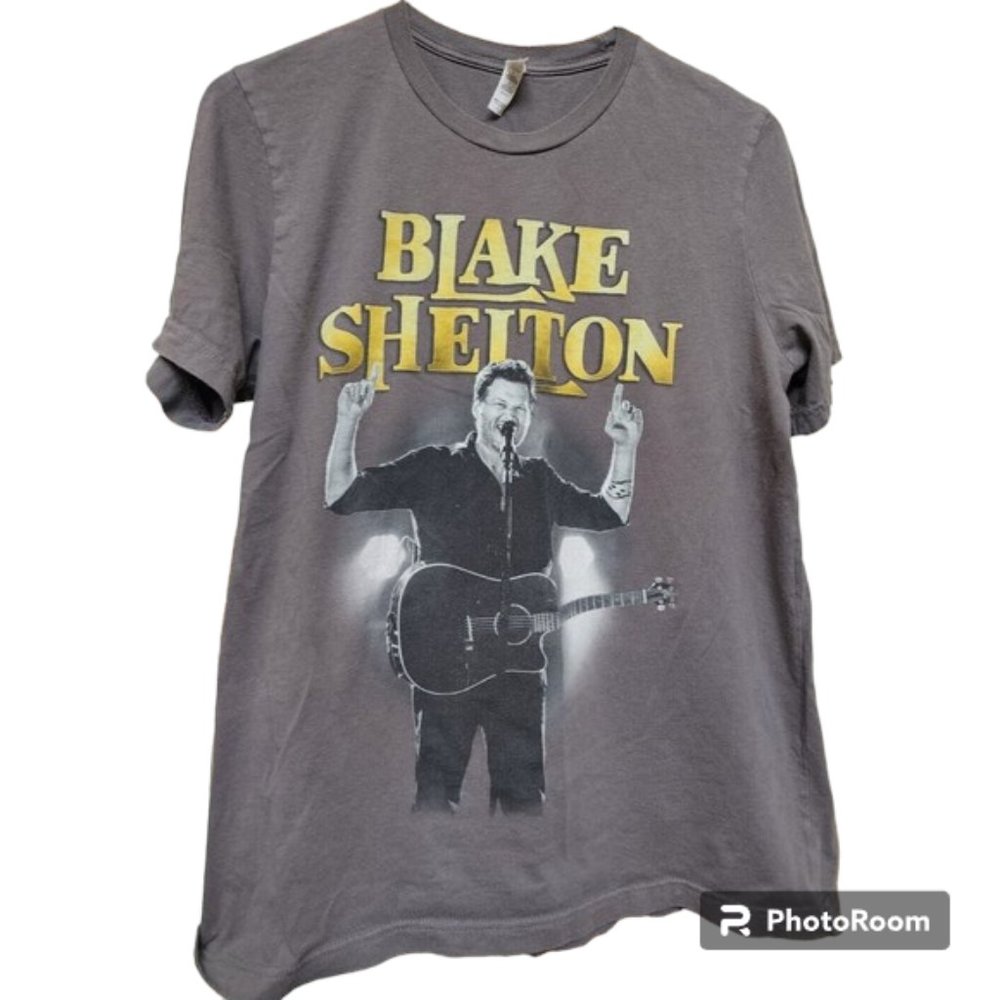 Blake Shelton 2017 Concert Tour T-Shirt Country Music Size Large 2 Sided
